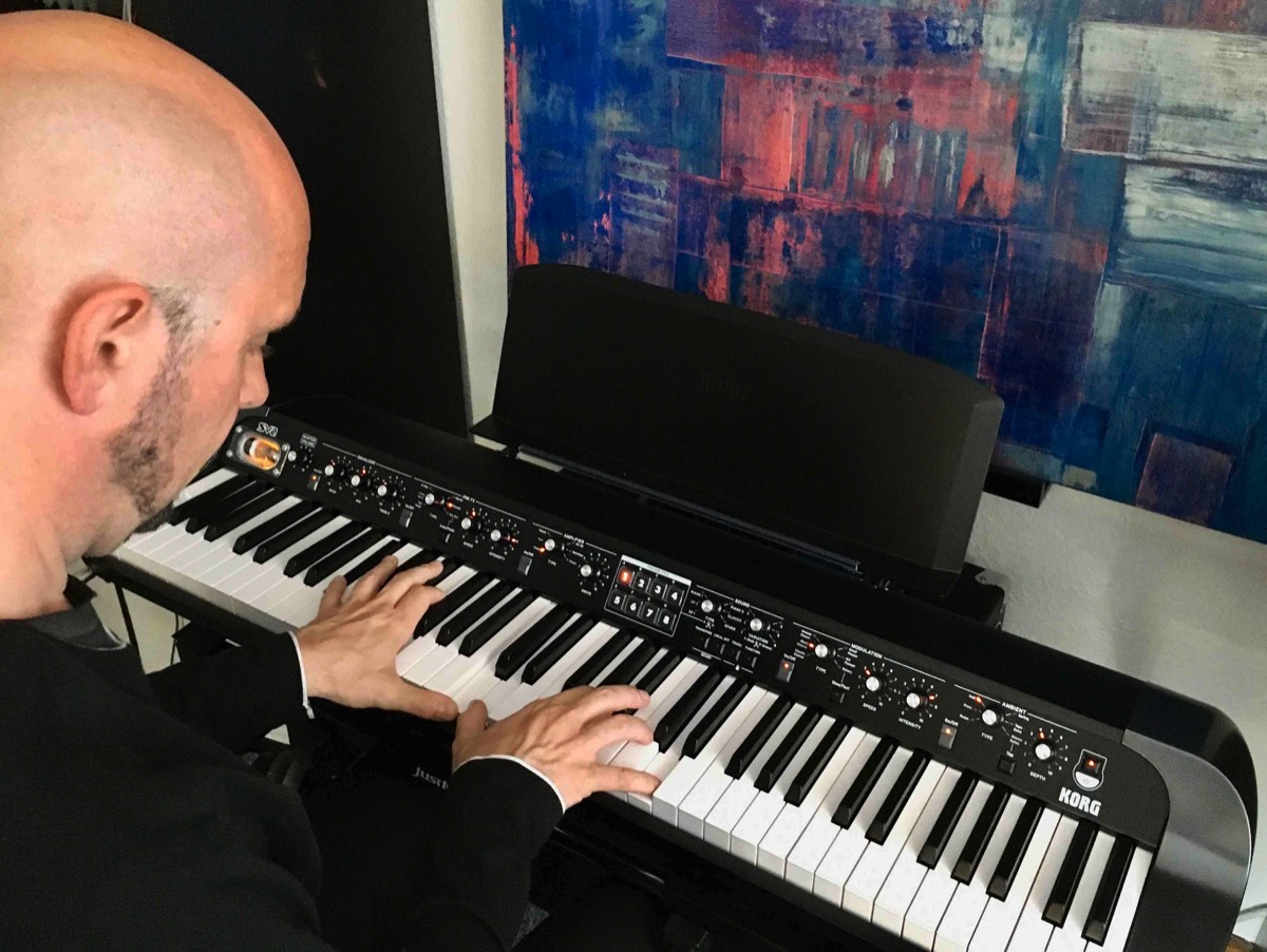 Korg SV 2